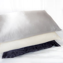 Load image into Gallery viewer, Silk Pillowcase - Misty Silver
