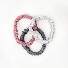 Load image into Gallery viewer, Silk Scrunchies - Skinny - Misty Silver x3
